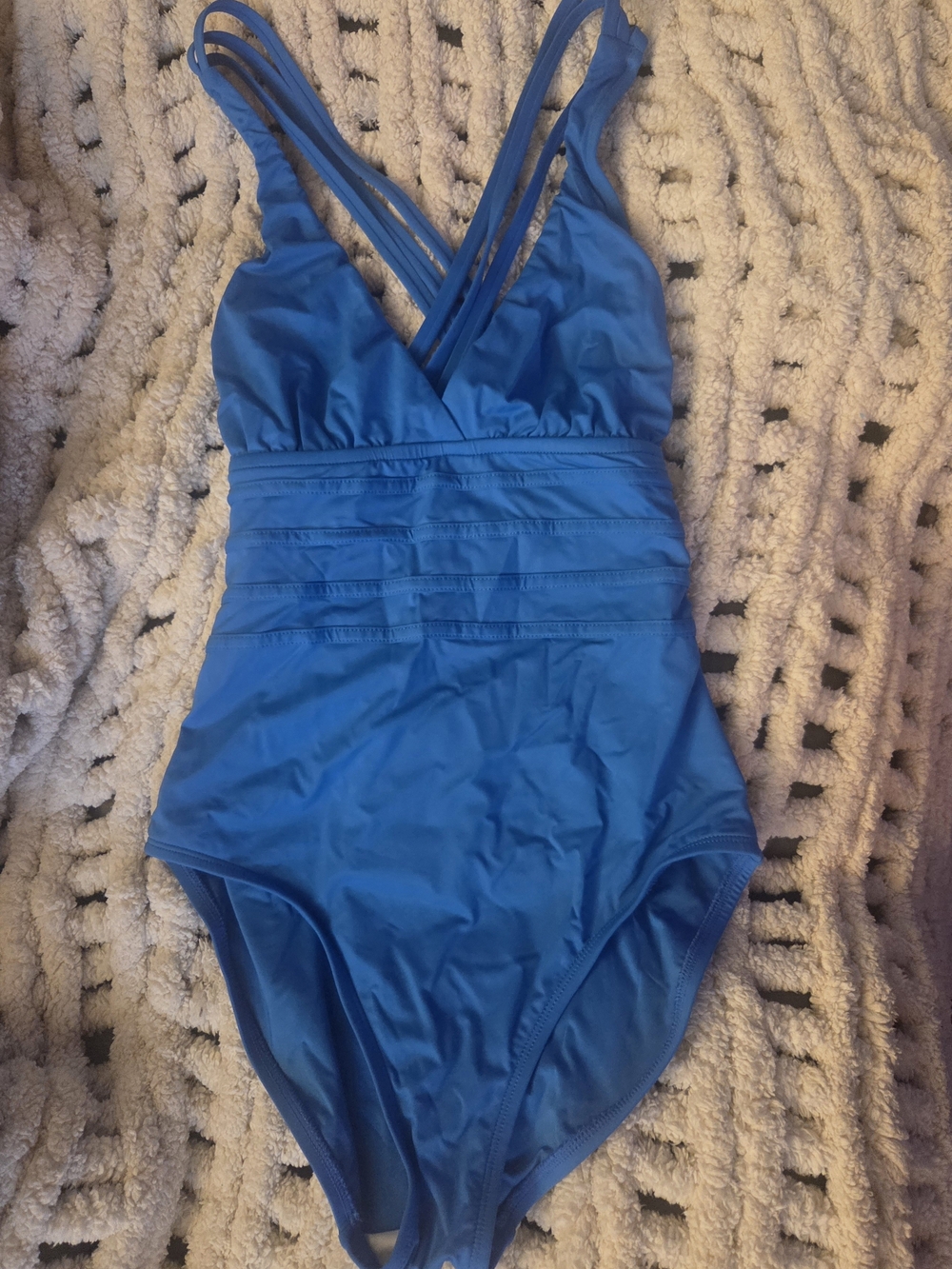 La Blanca Blue Womens One-Piece Swimsuit with Ruched Waist